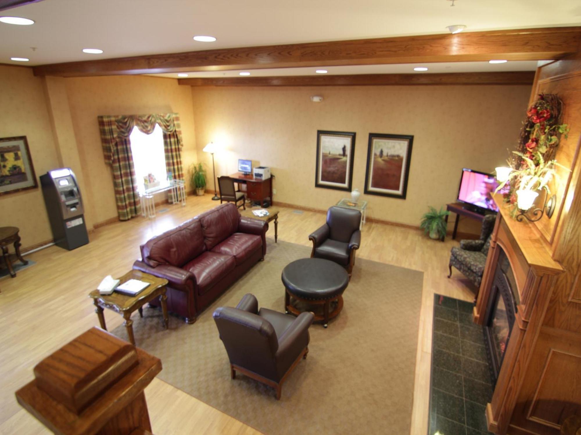 Town & Country Inn And Suites Куинси Экстерьер фото